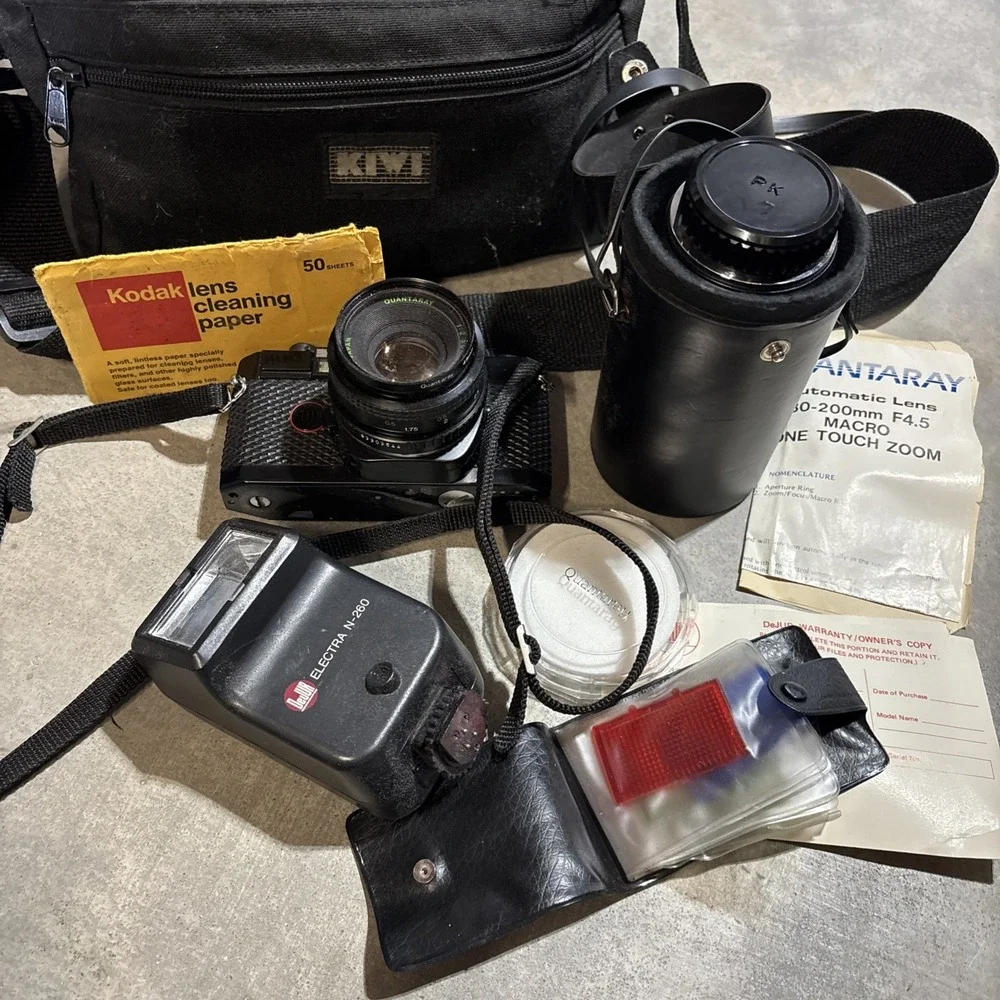 VTG Quanteray RZ 800 Computerized SLR 35mm‎ Auto Lens 80-200 Flash Case Japan